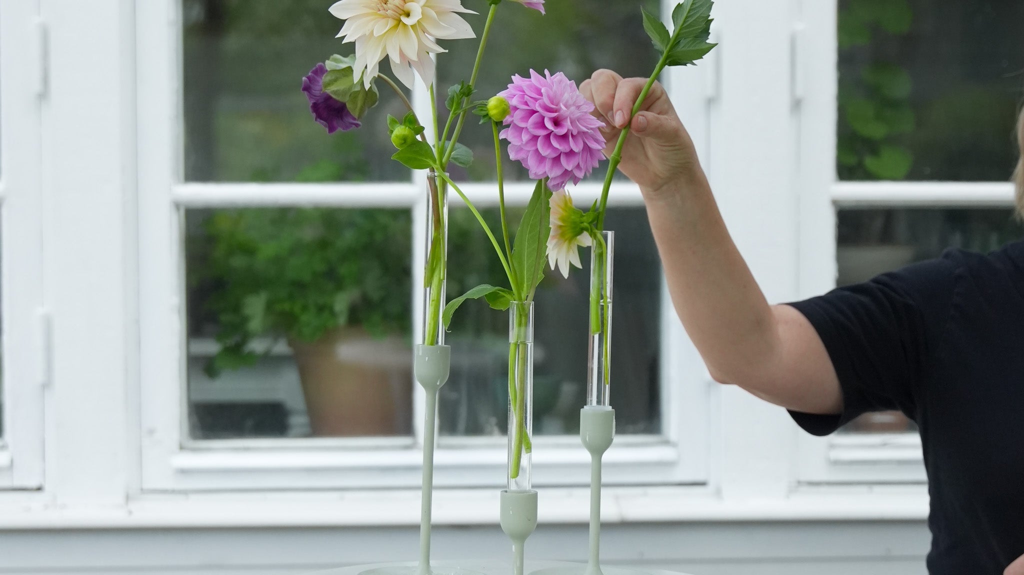 Let us introduce the Candle Vase!
